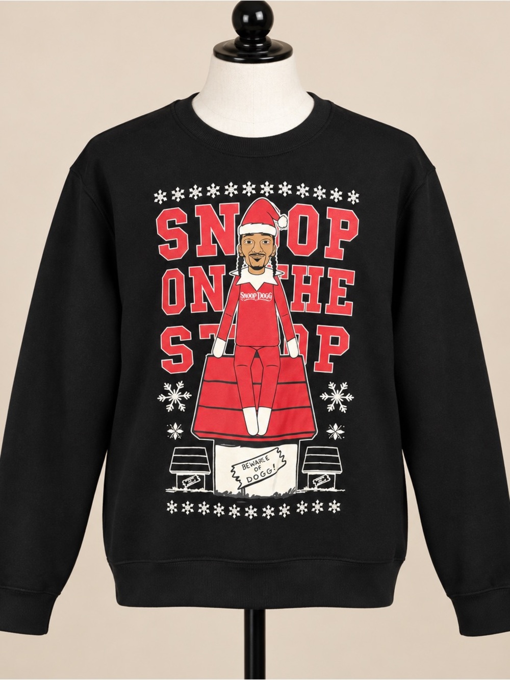 Snoop on the Stoop Snoop Dogg Christmas Sweatshirt Black M